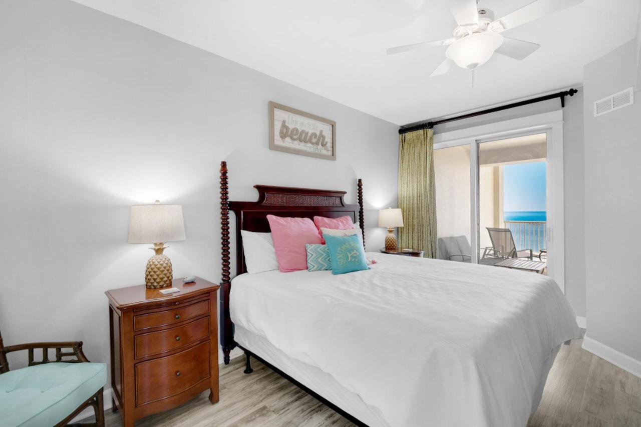 Grand Panama 1-1401 Apartment